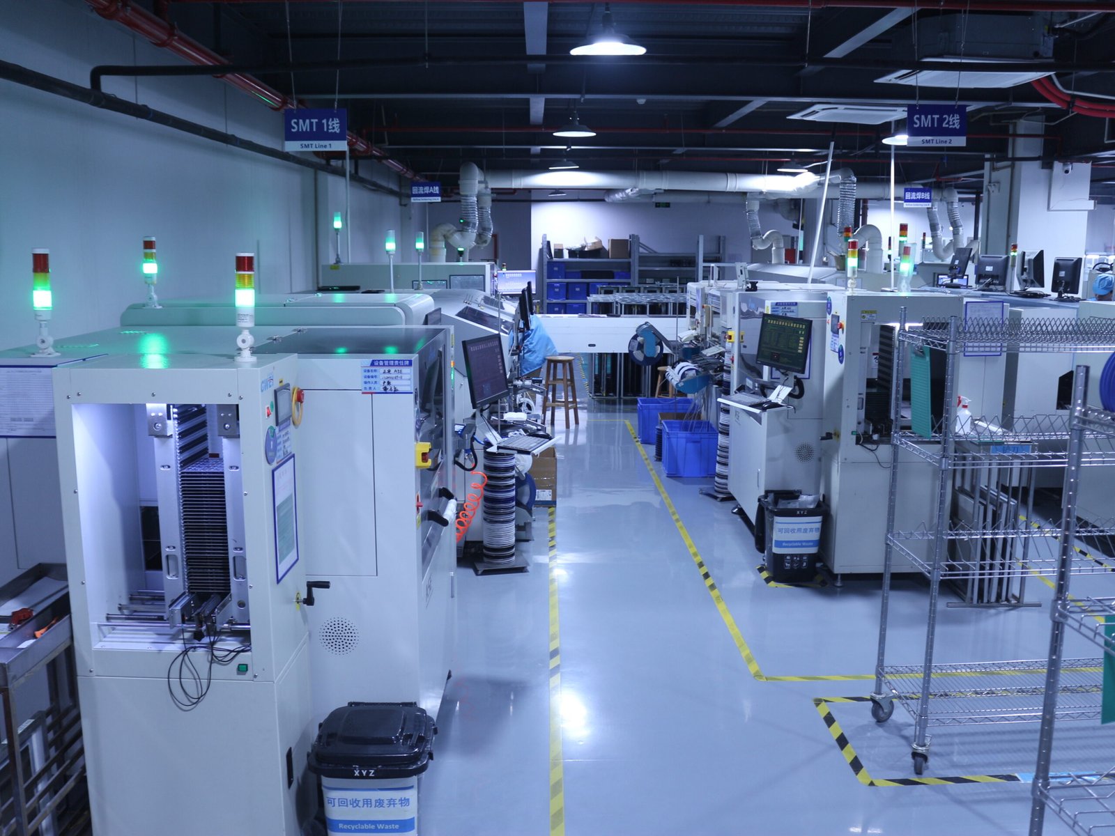 CNC machining prototyping scene
